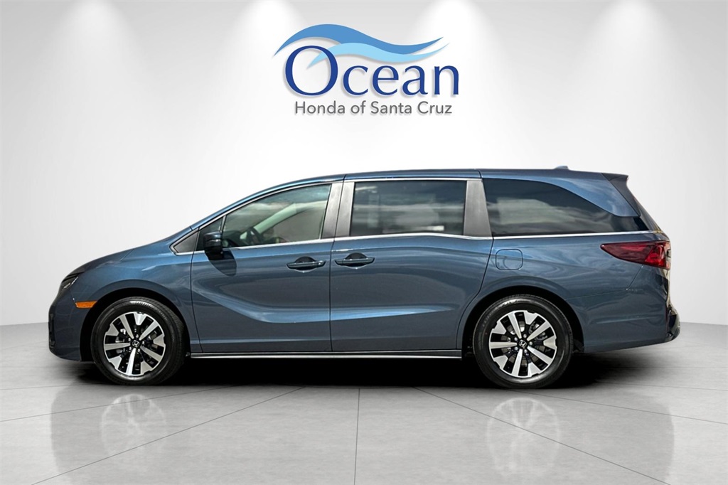 2026 Honda Odyssey EX-L photo 4