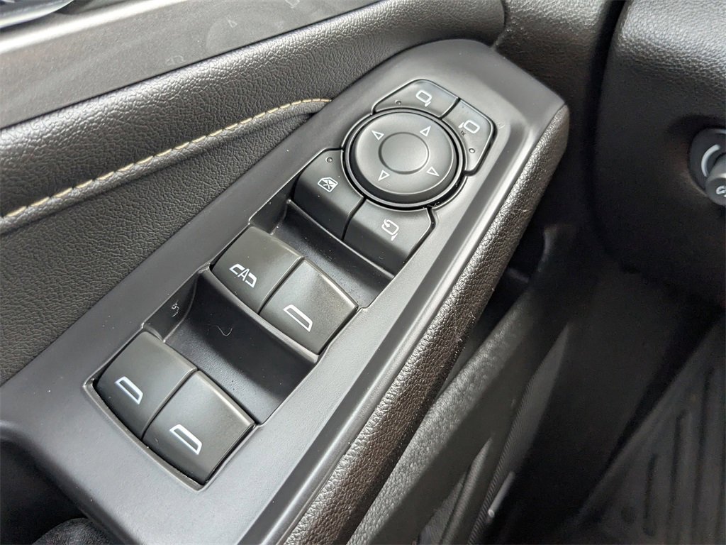 2022 Chevrolet Traverse Leather photo 17