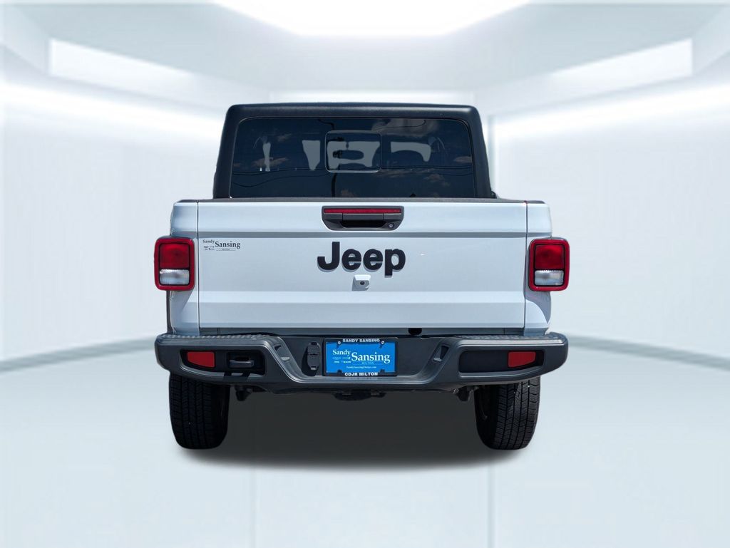 2023 Jeep Gladiator Sport photo 4