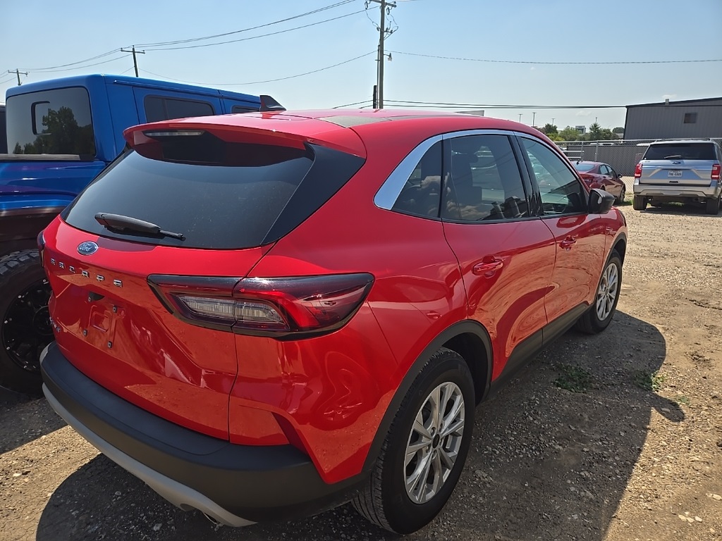 2024 Ford Escape Active photo 3