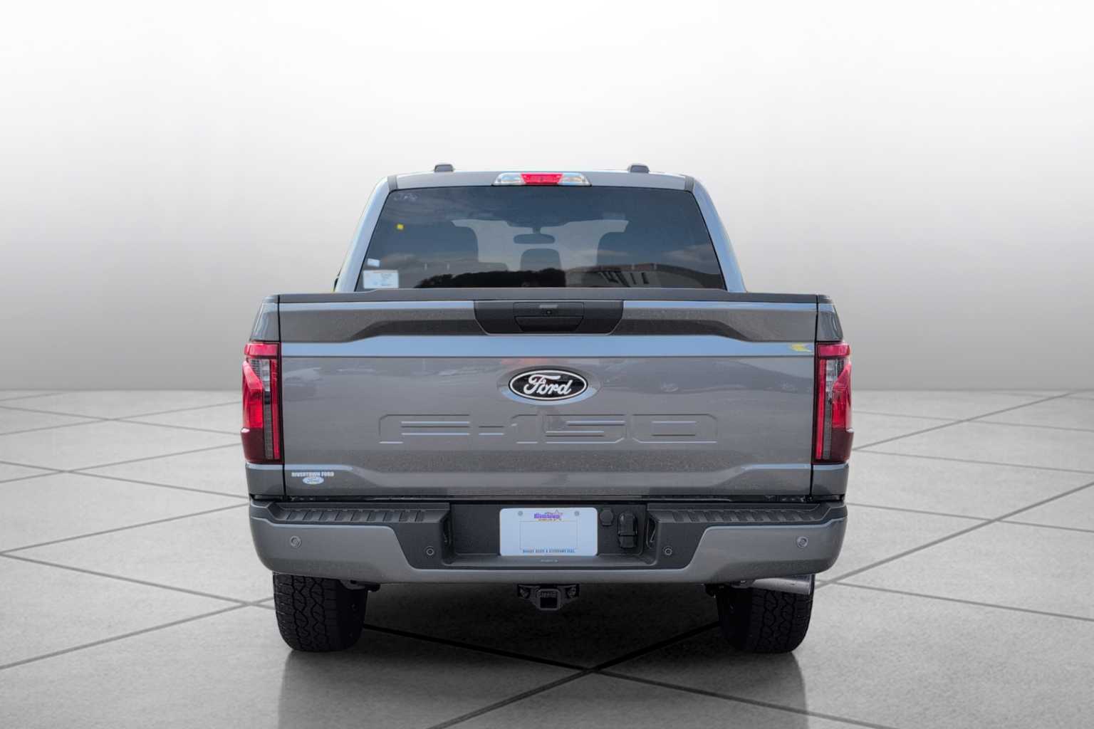 2025 Ford F-150 XLT photo 14