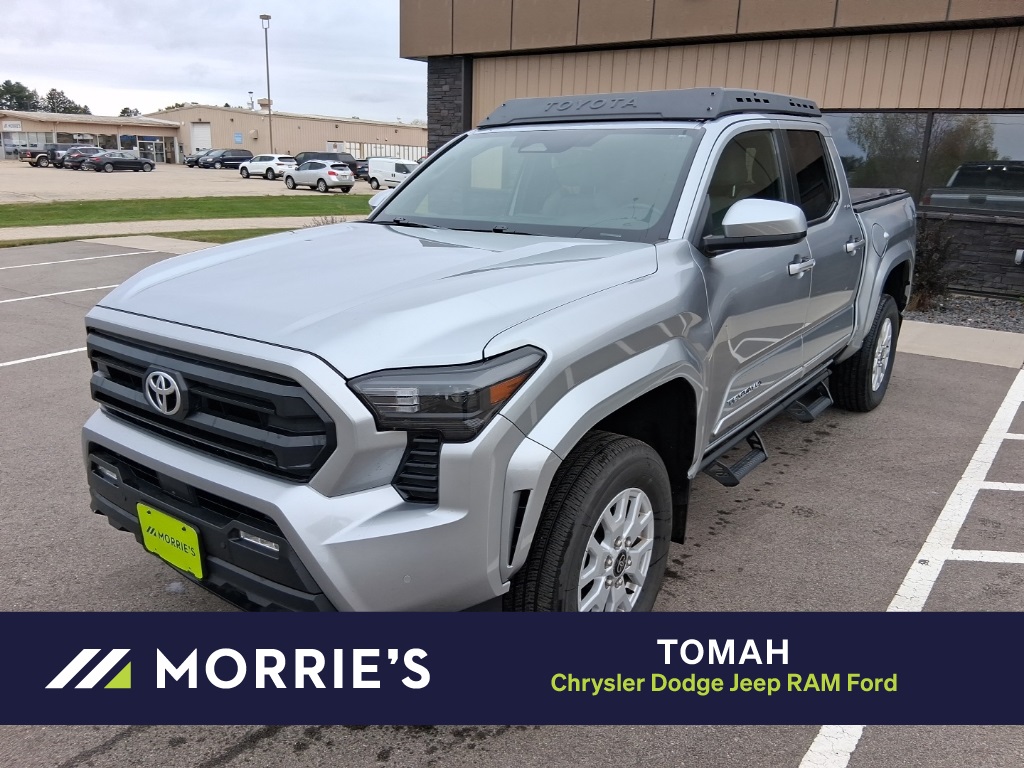 2024 Toyota Tacoma SR5's photo