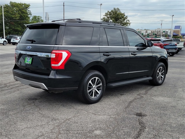 2018 Ford Expedition XLT photo 3