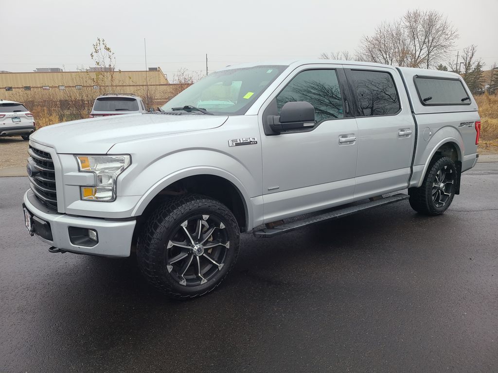 2016 Ford F-150 XLT photo 4