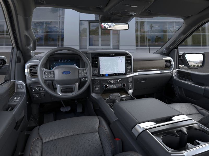 2025 Ford F-150 Lariat photo 8