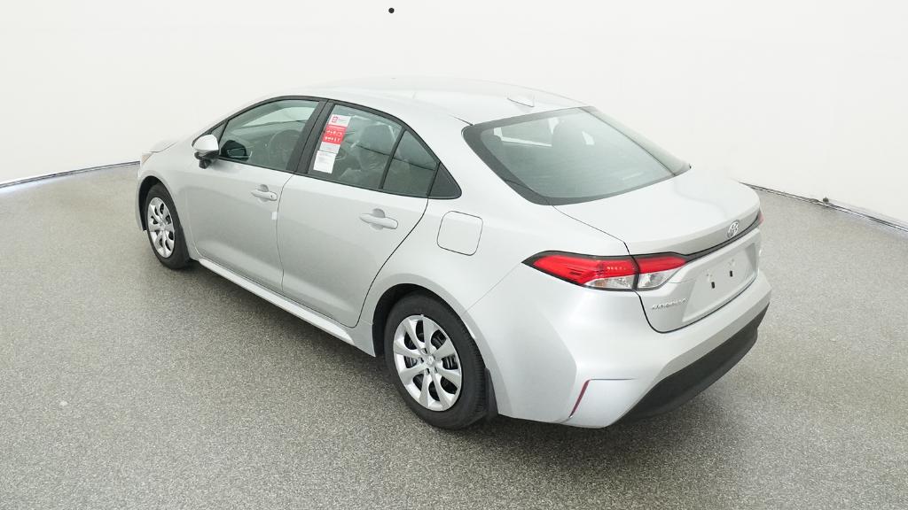 2025 Toyota Corolla LE photo 13