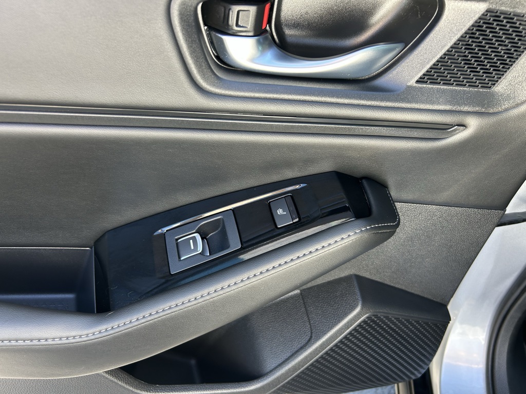2023 Honda Accord Hybrid Touring photo 21