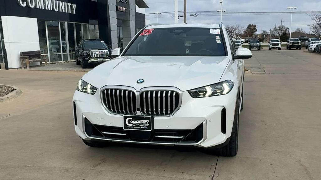 2025 Bmw X5 xDrive40i photo 3