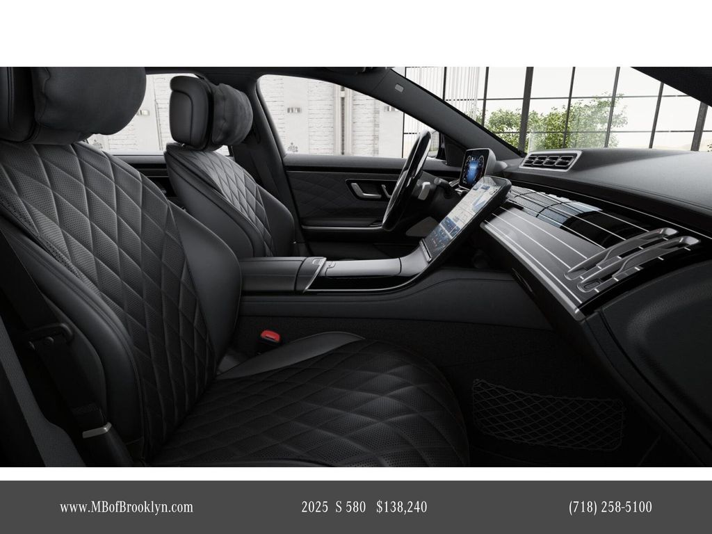 2025 Mercedes Benz S 580 4MATIC photo 4