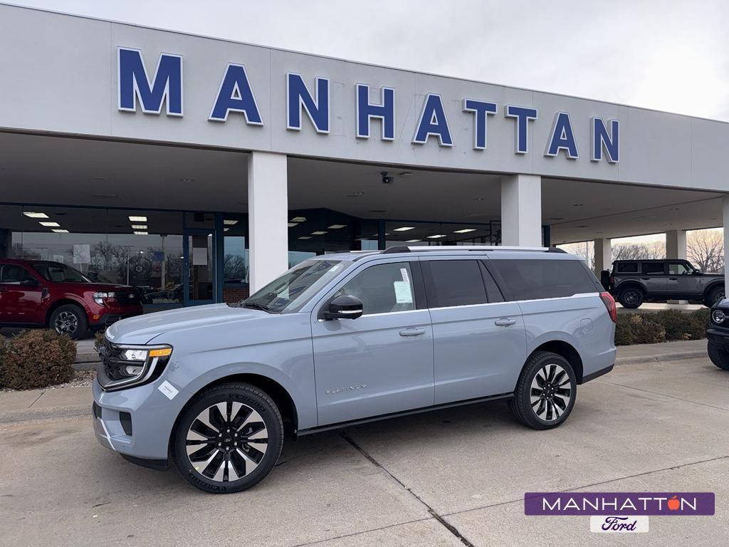 2026 Ford Expedition Platinum's photo