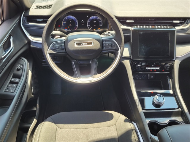 2025 Jeep Grand Cherokee Laredo X photo 7