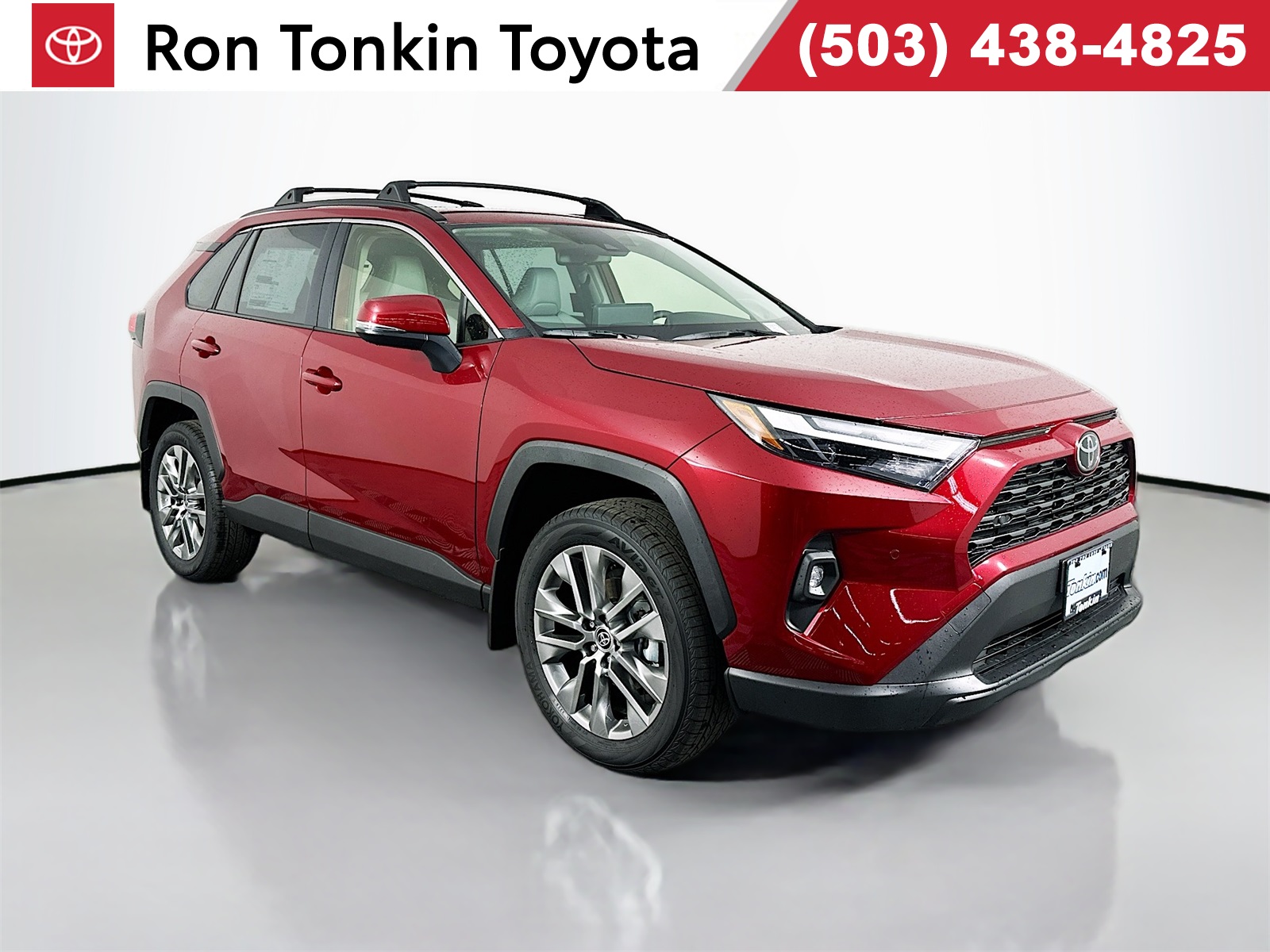 2025 Toyota RAV4 XLE Premium's photo