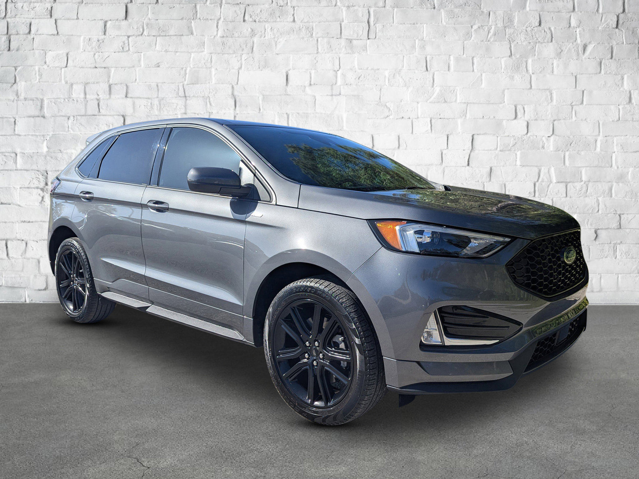 2024 Ford Edge ST-Line photo 6