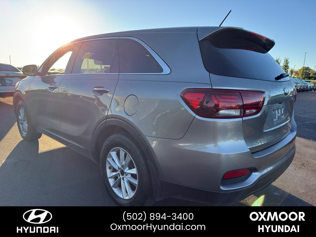 2019 Kia Sorento LX photo 4