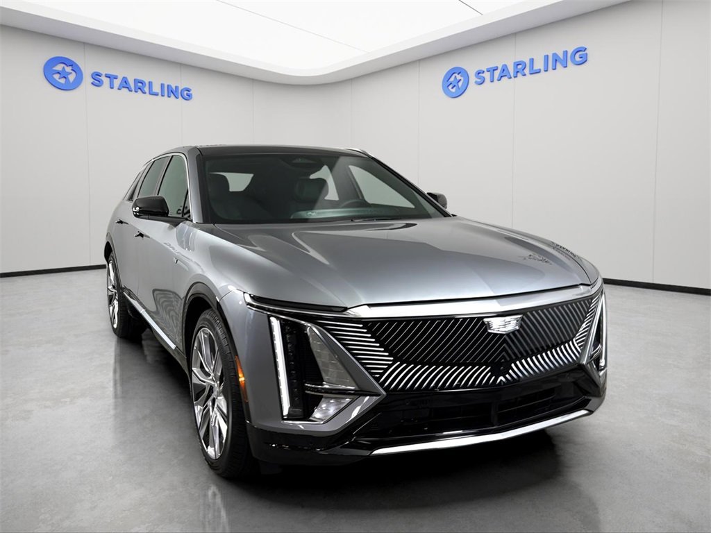 2024 Cadillac Lyriq Luxury photo 14