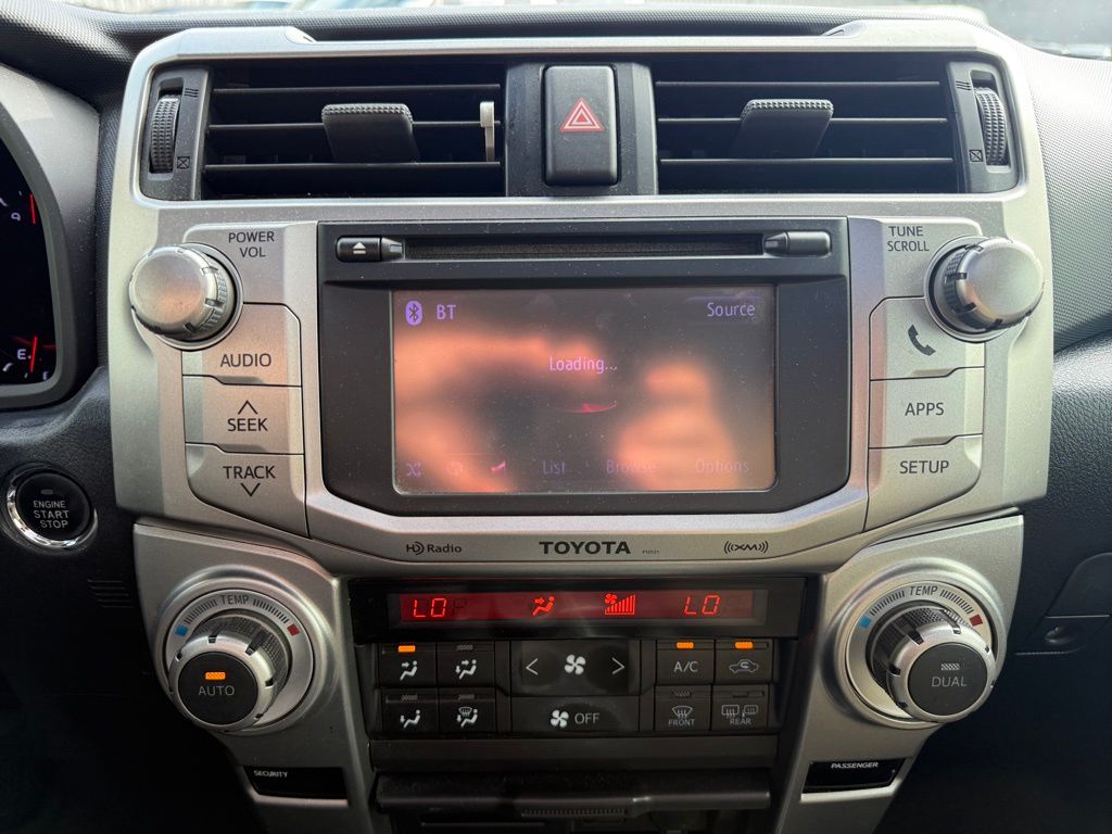 2013 Toyota 4Runner Limited photo 9