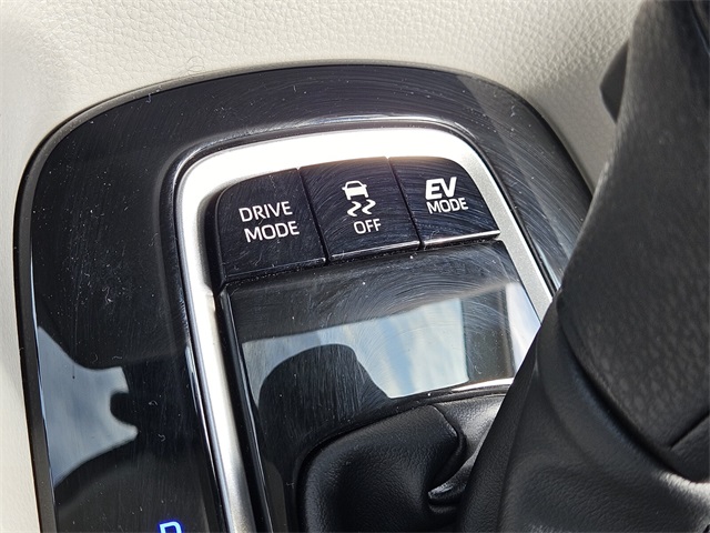 2025 Toyota Corolla Hybrid LE photo 19