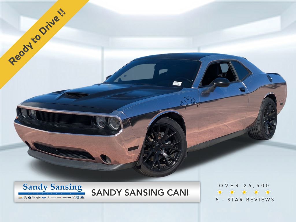 2014 Dodge Challenger R/T's photo