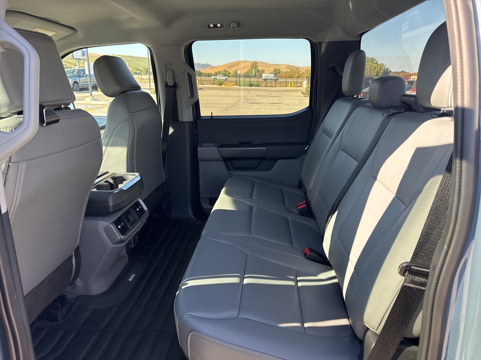 2023 Ford F-150 Lightning photo 7