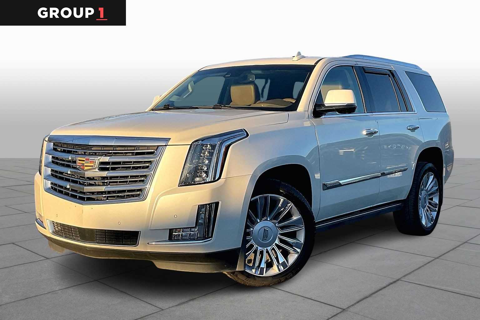 2015 Cadillac Escalade Platinum's photo