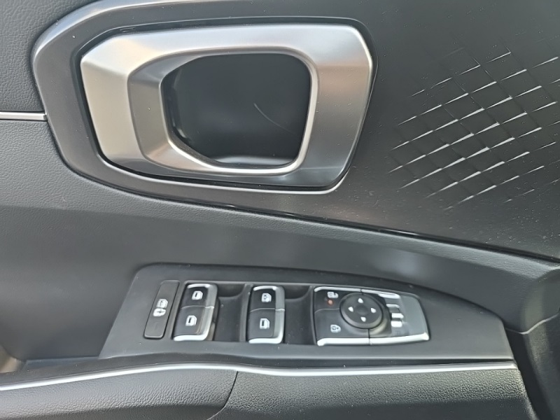 2025 Kia Sorento LX photo 20