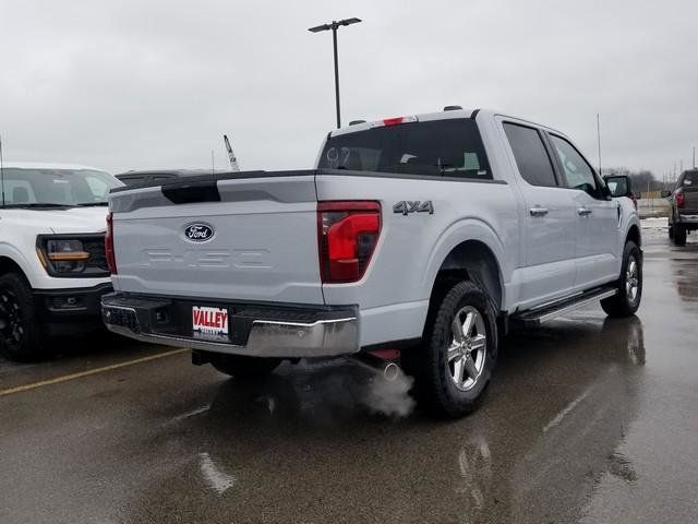 2025 Ford F-150 XLT photo 3