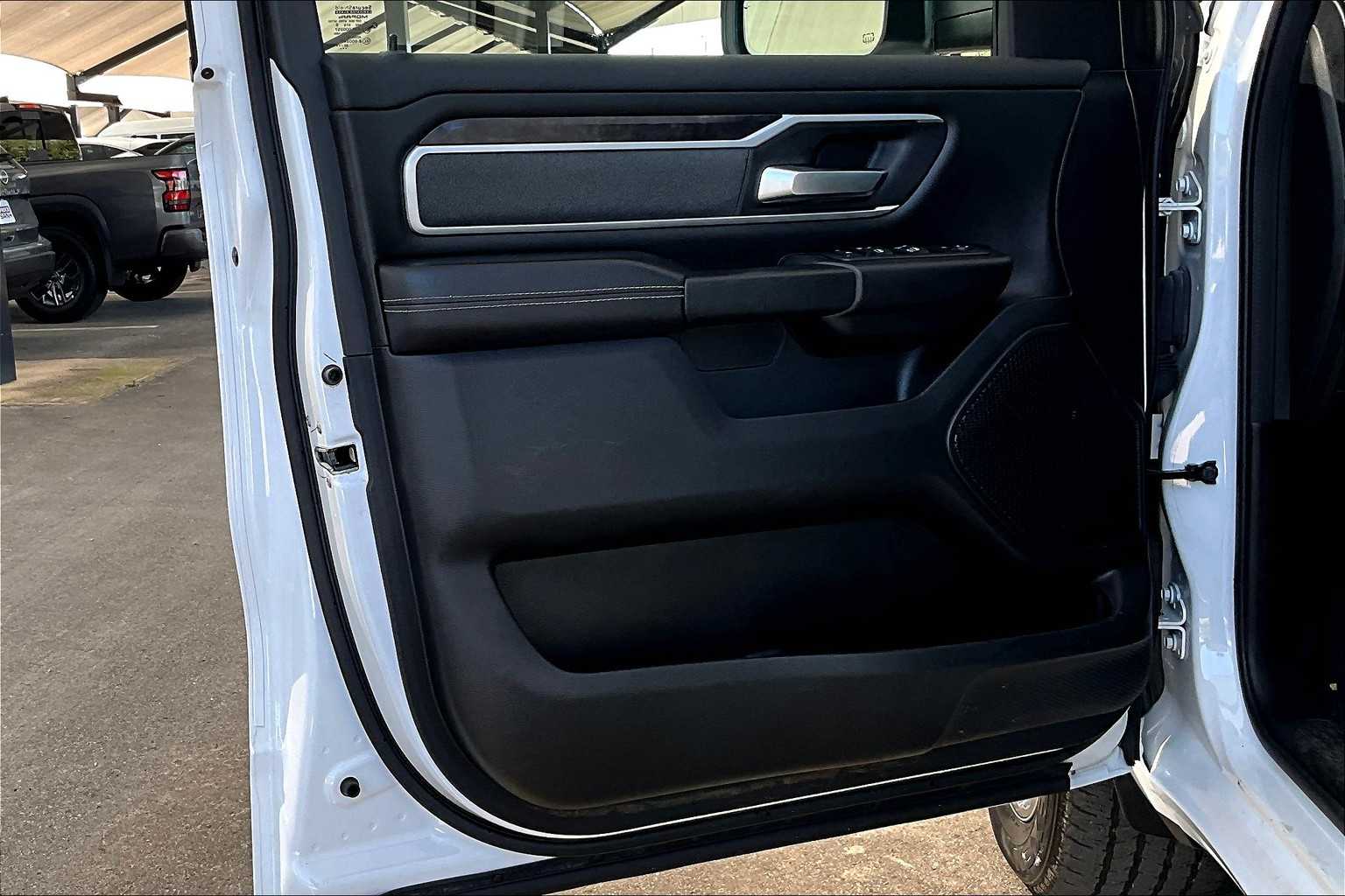 2022 Ram 1500 Big Horn photo 16