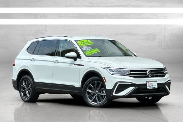 2024 Volkswagen Tiguan SE Wolfsburg Edition photo 2