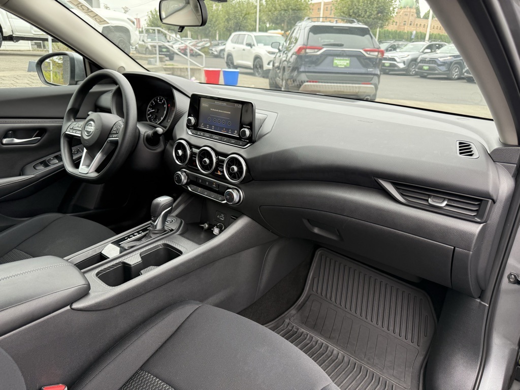 2022 Nissan Sentra S photo 18