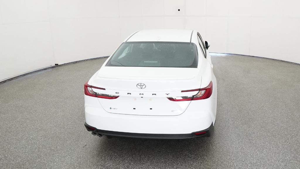 2025 Toyota Camry SE photo 16
