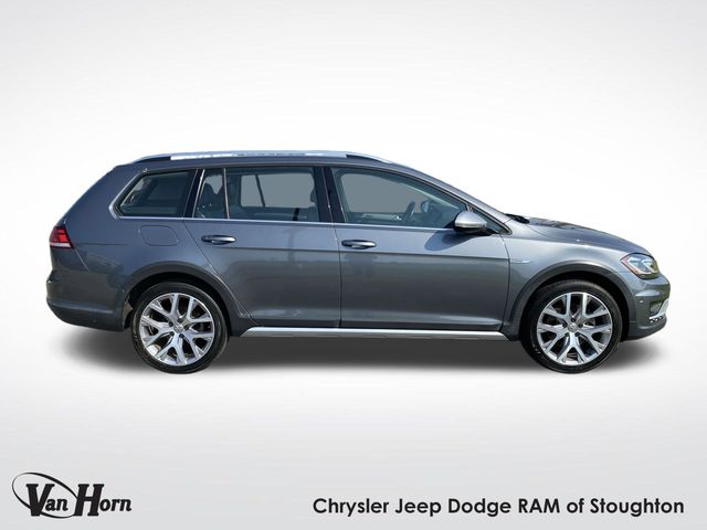 Used 2019 Volkswagen Golf Alltrack Alltrack SE with VIN 3VWH17AU6KM500266 for sale in Stoughton, WI