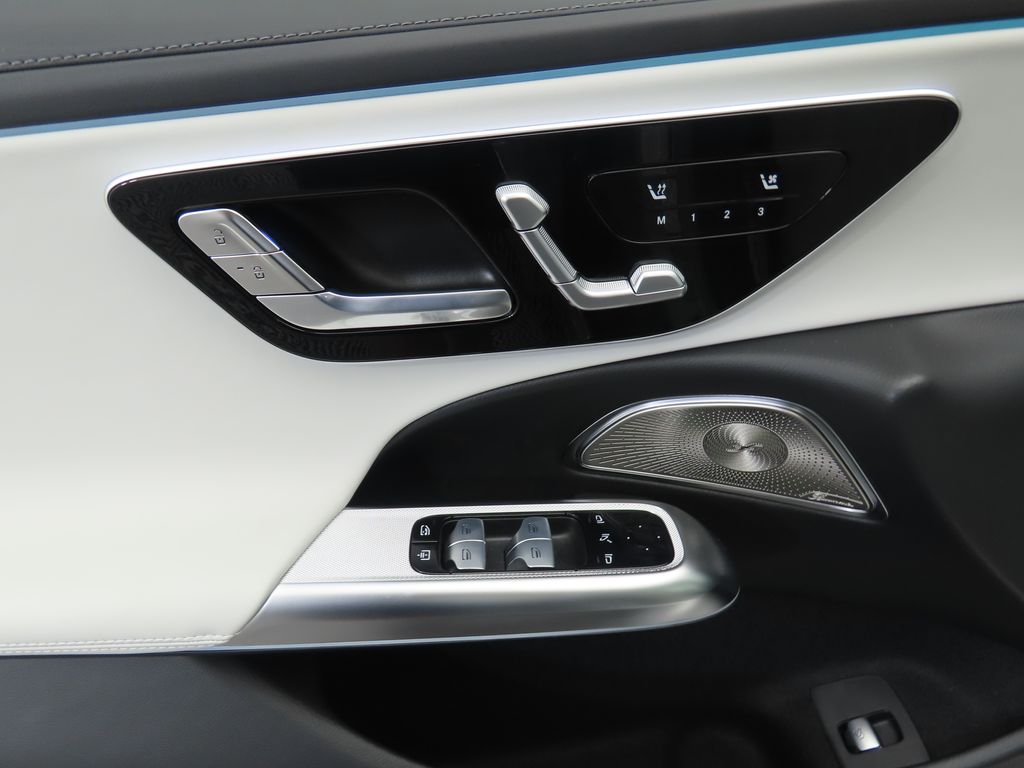 2026 Mercedes Benz E 350 photo 21