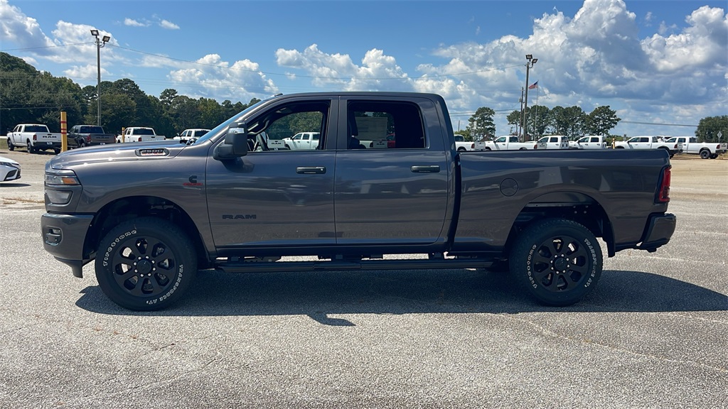 2026 Ram 2500 Big Horn photo 5