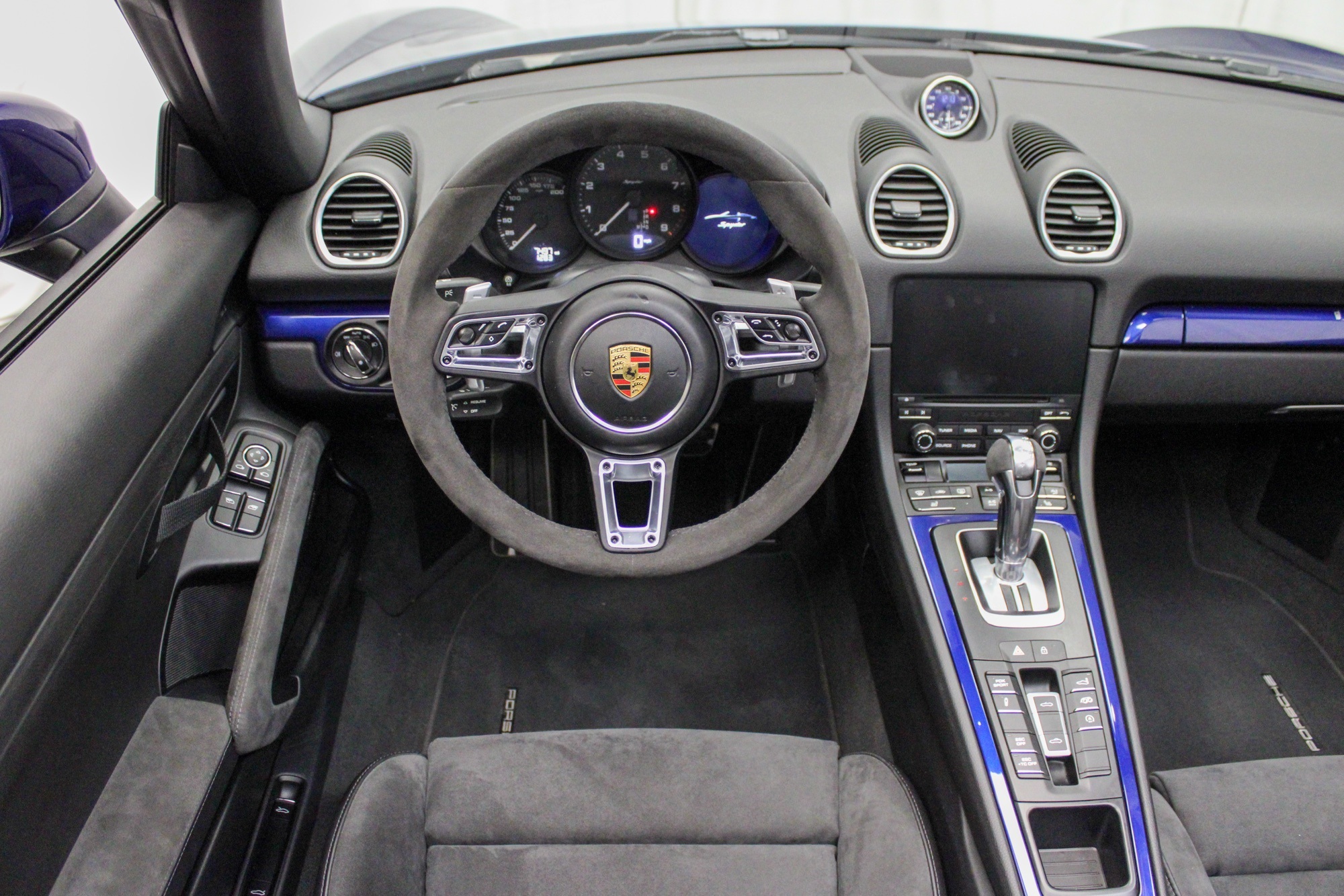 2021 Porsche Boxster Spyder photo 29