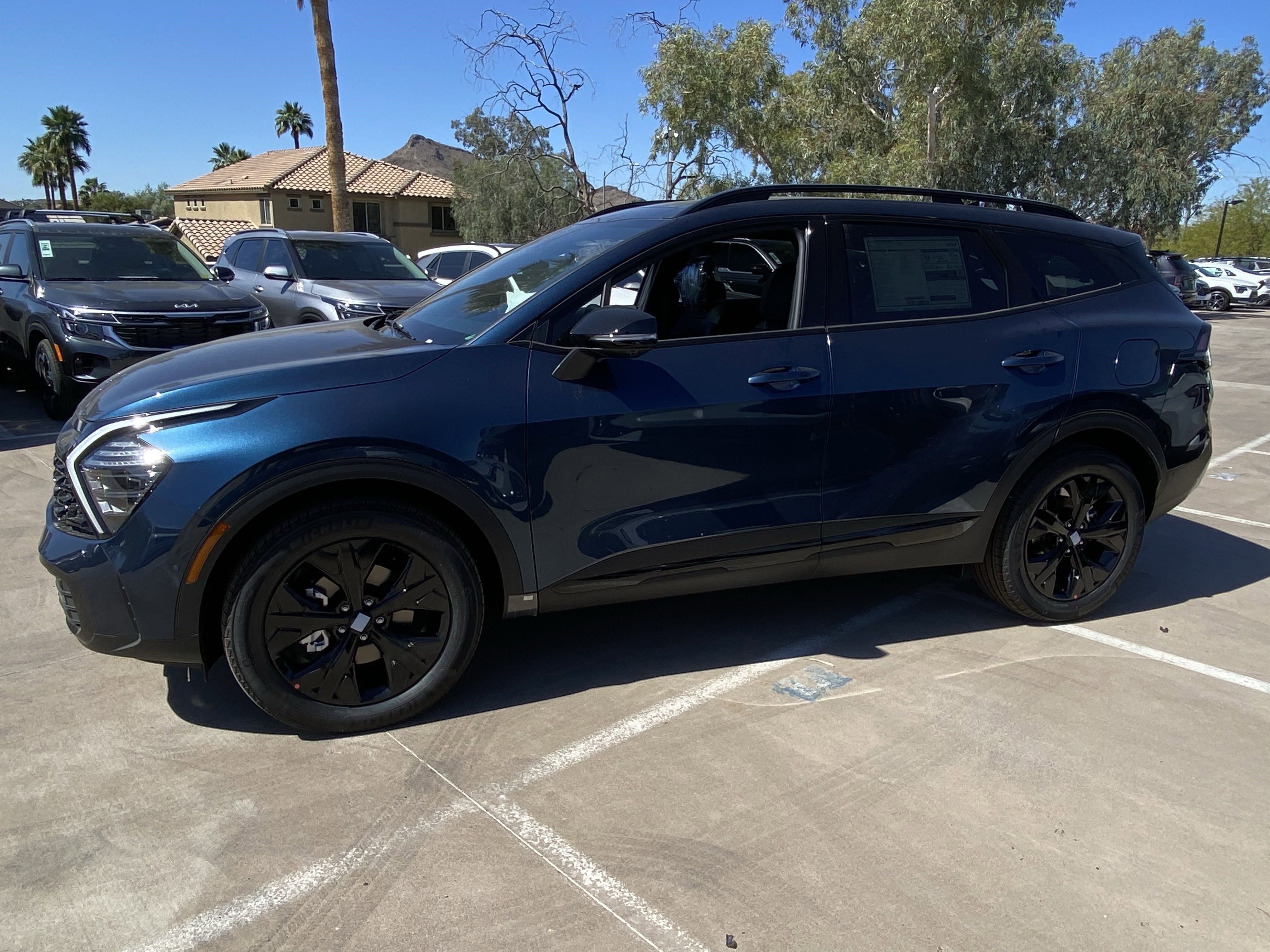 2025 Kia Sportage Plug-In Hybrid X-Line Prestige photo 2