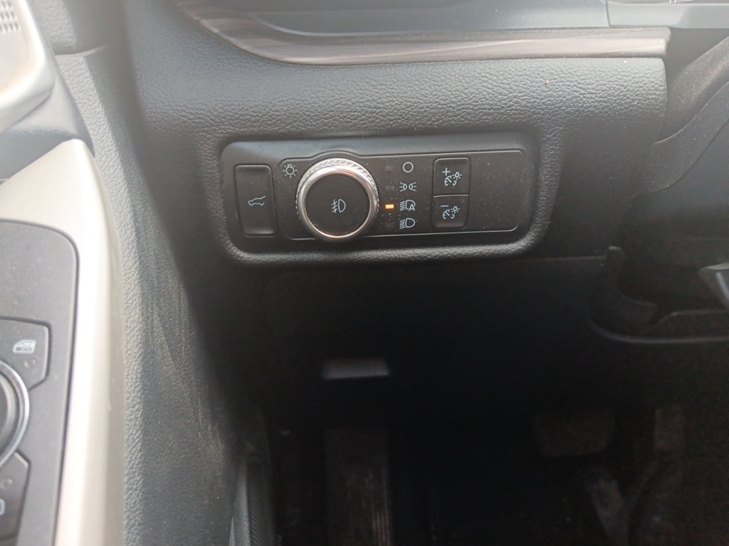 2021 Ford Explorer Limited photo 21