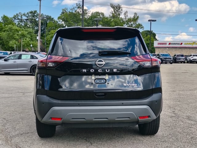 2023 Nissan Rogue SV photo 10