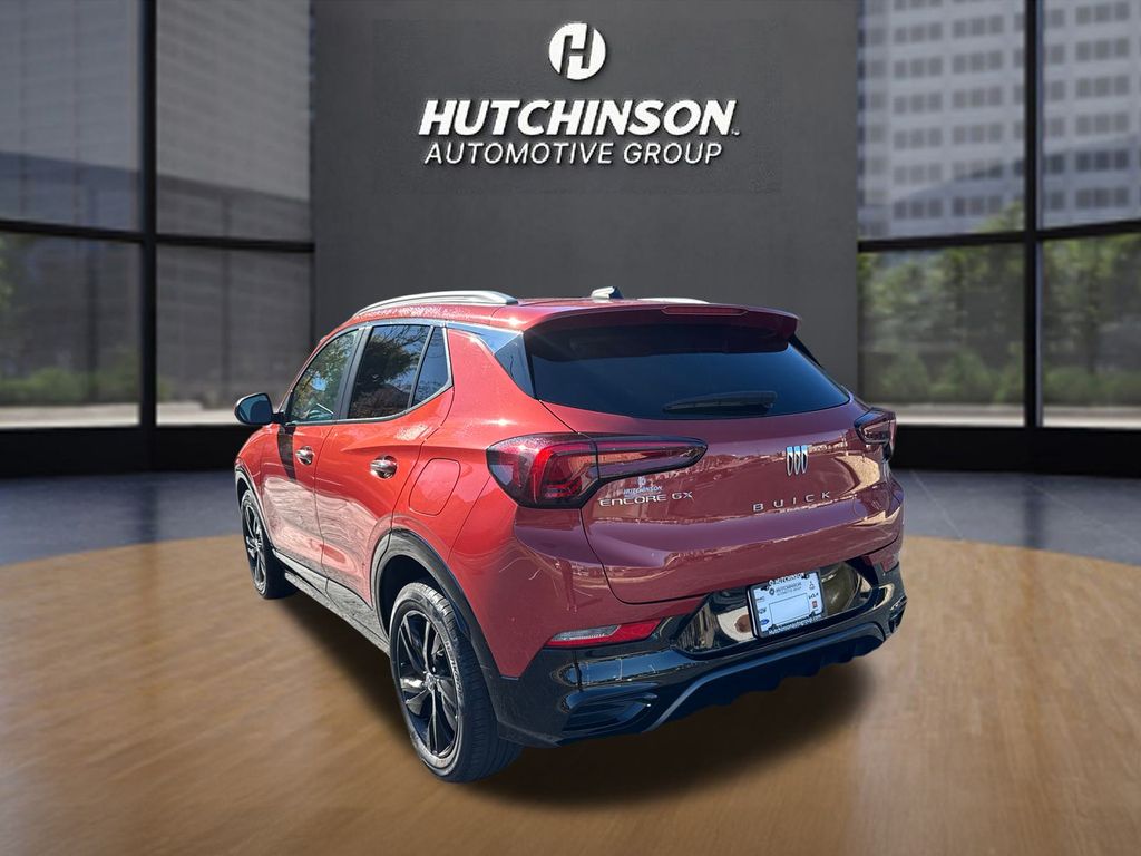 2024 Buick Encore GX Sport Touring photo 4