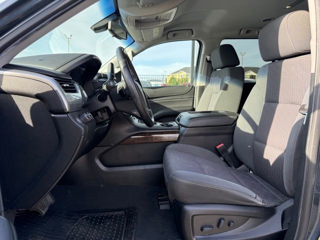 2019 Chevrolet Tahoe LS photo 3