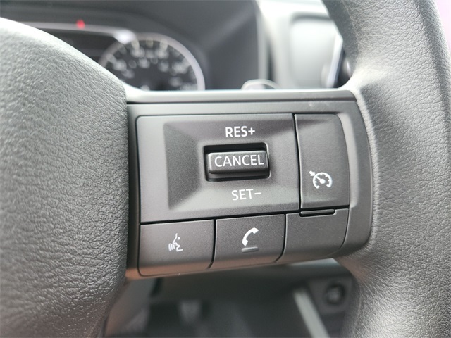 2026 Nissan Rogue S photo 14