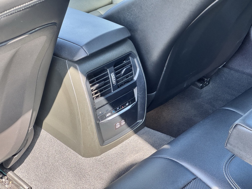 2024 Bmw 330i xDrive photo 17