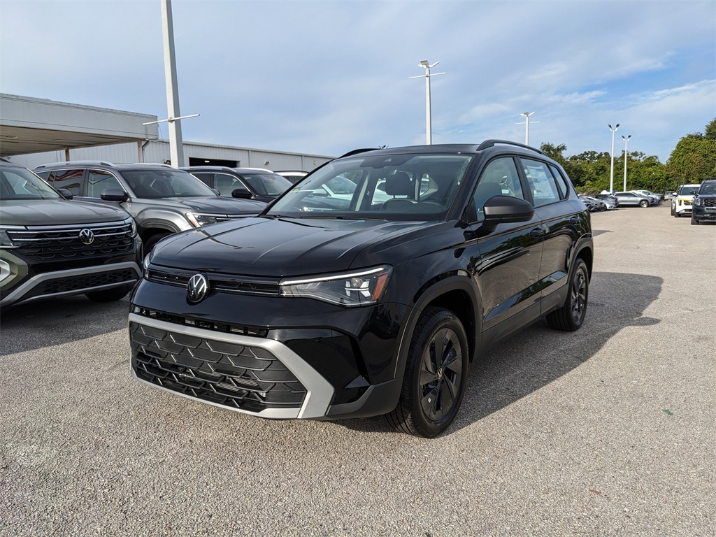 2025 Volkswagen Taos S photo 3