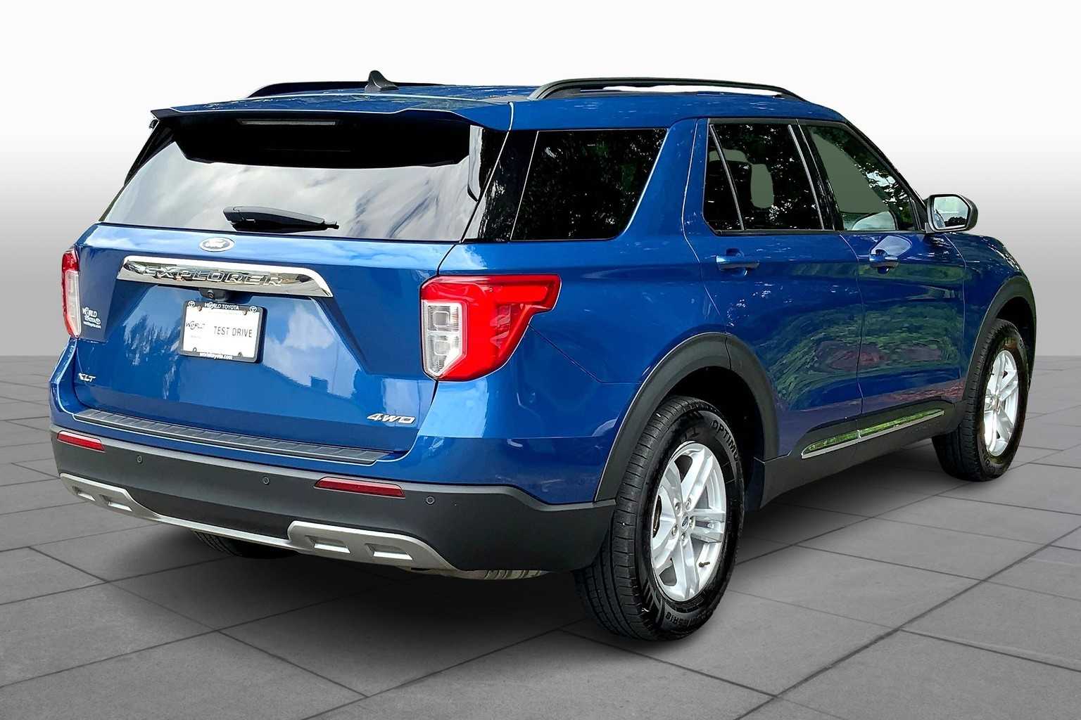 2021 Ford Explorer XLT photo 11