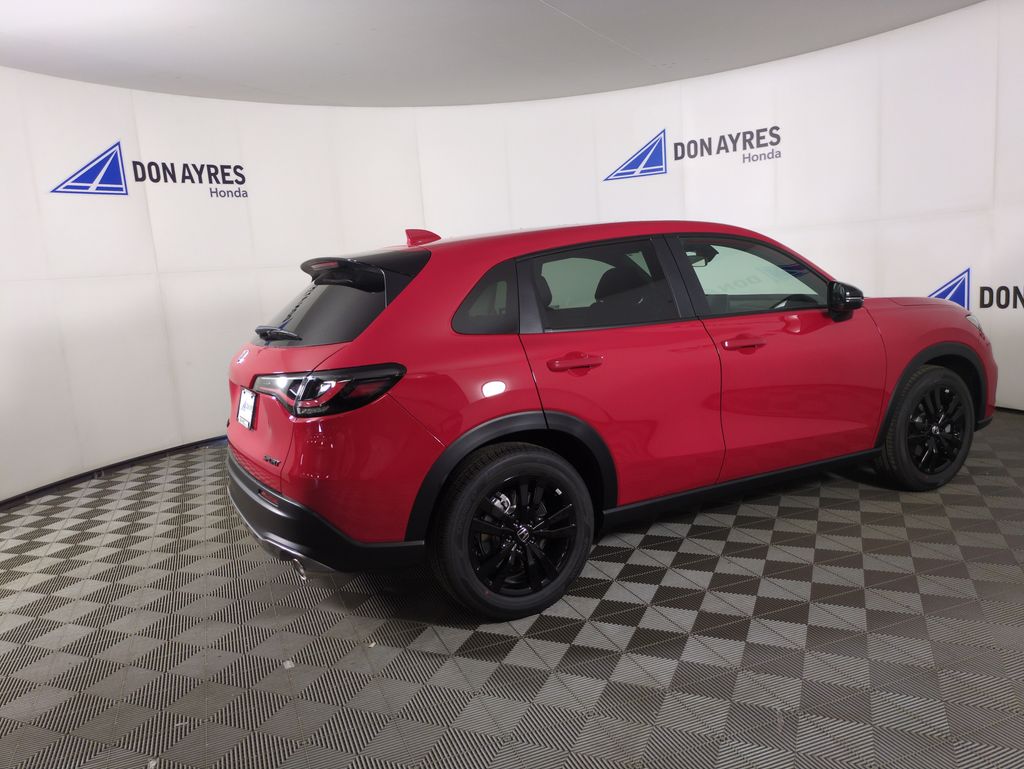 2026 Honda HR-V Sport photo 4