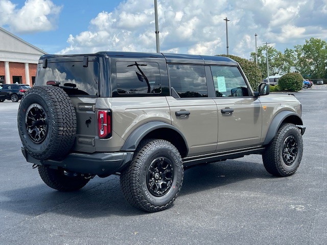 2025 Ford Bronco Badlands photo 4