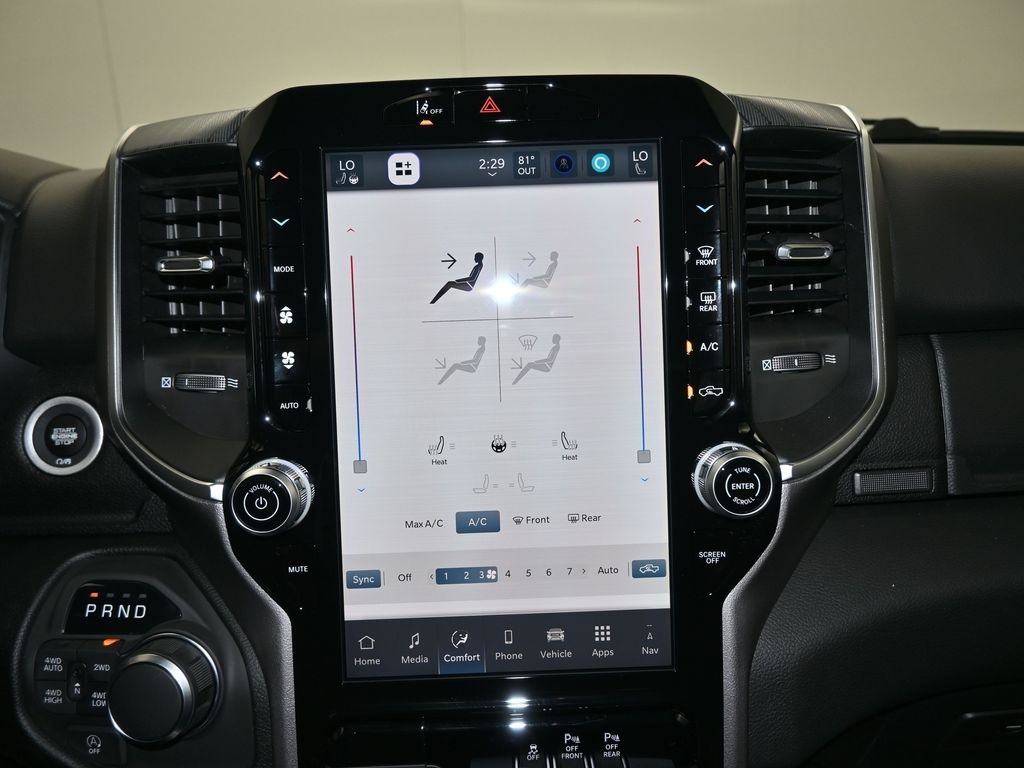 2026 Ram 1500 Big Horn Lone Star photo 3