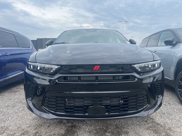 2025 Dodge Hornet GT photo 2