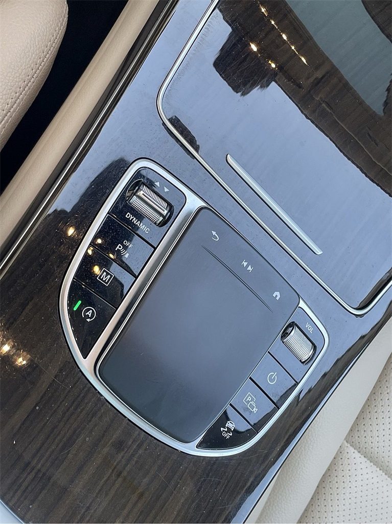 2021 Mercedes Benz GLC 300 4MATIC photo 17