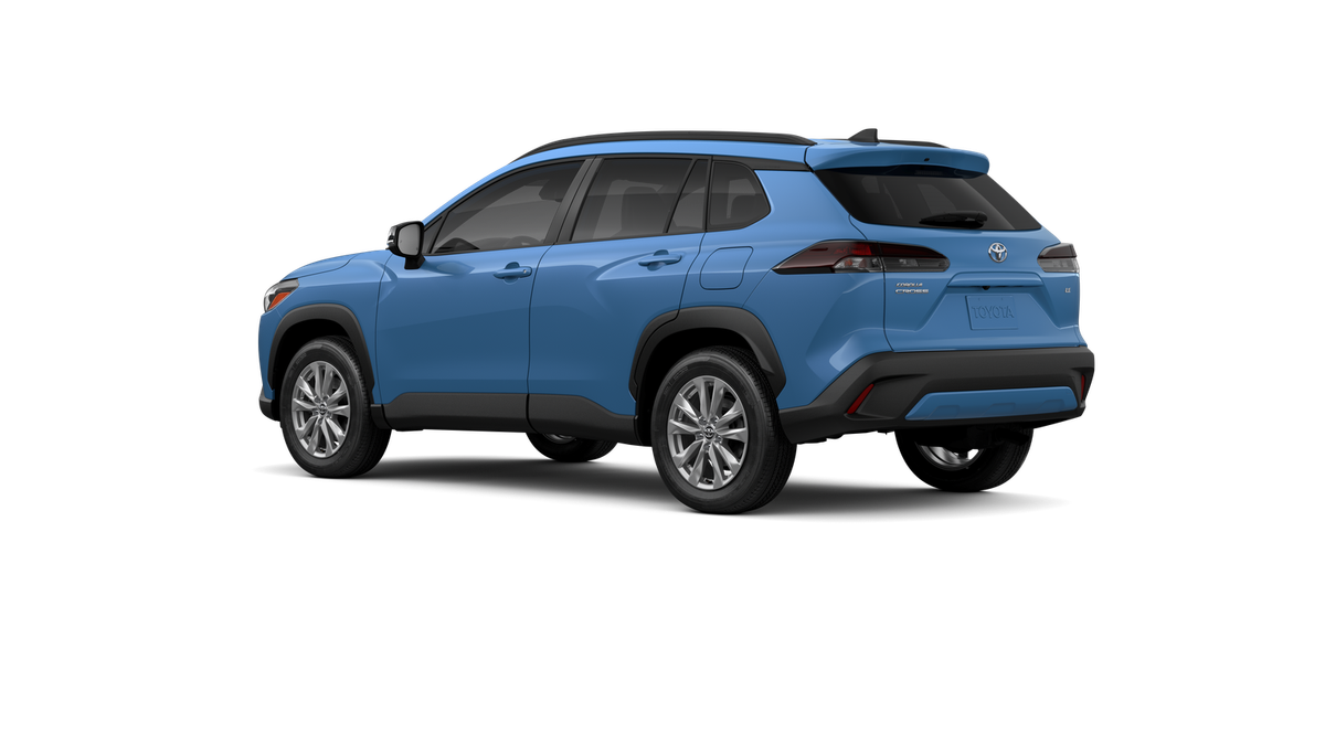 2026 Toyota Corolla Cross LE photo 2