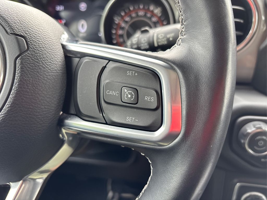 2021 Jeep Wrangler Unlimited Sahara photo 22